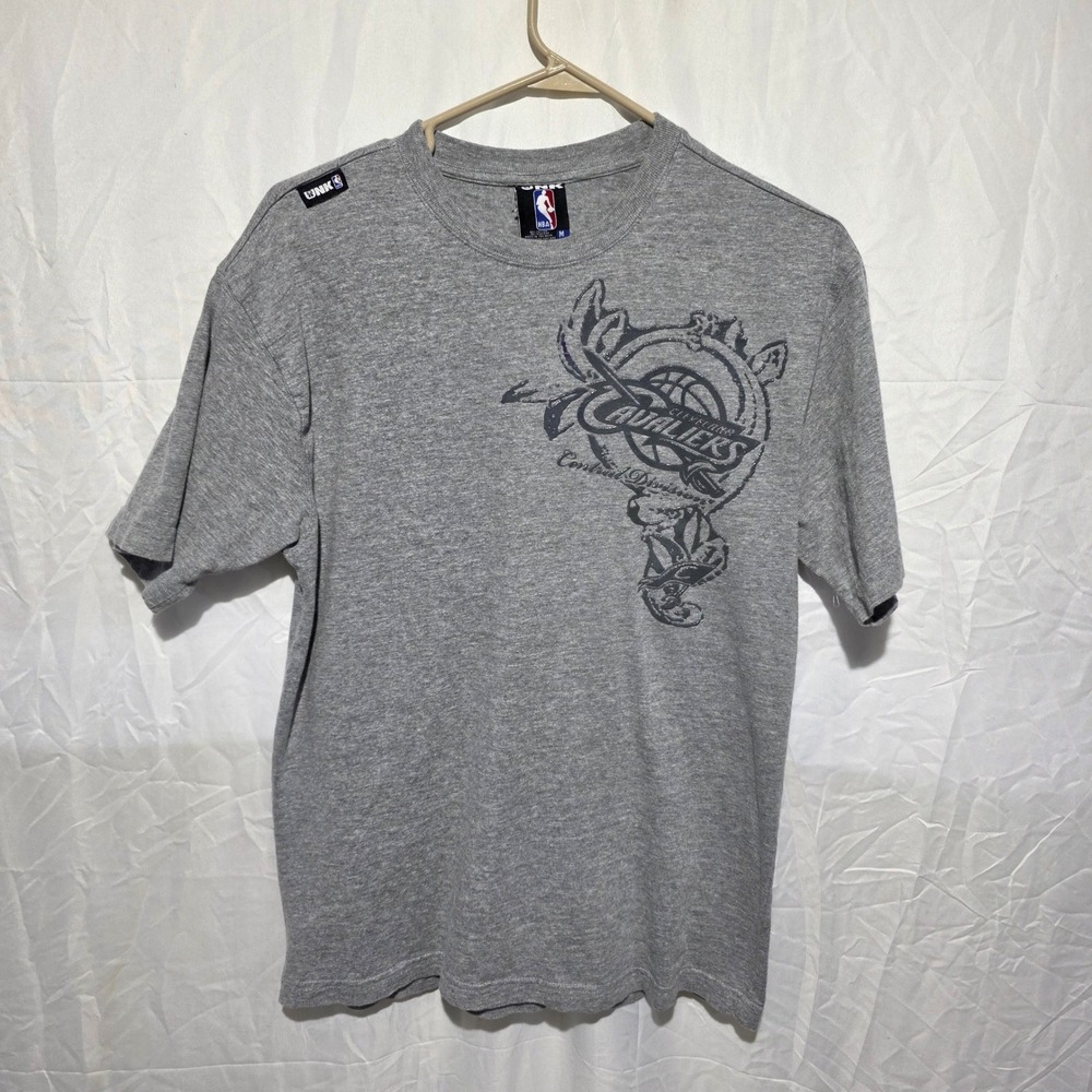 UNK NBA Cleveland Cavaliers Graphic T-Shirt Mens Medium Gray Short Sleeve Tee